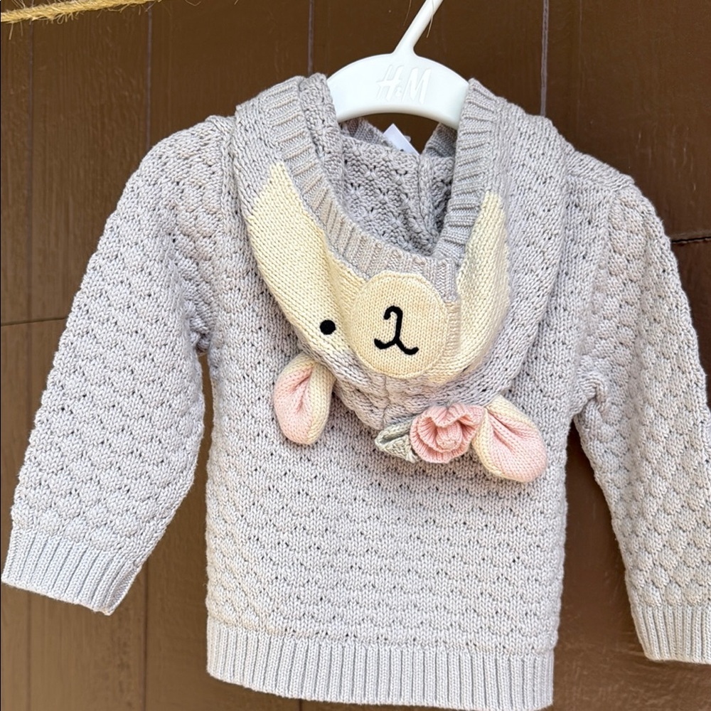 Gap NWT Gray Knit Baby Sweater with Llama Hood